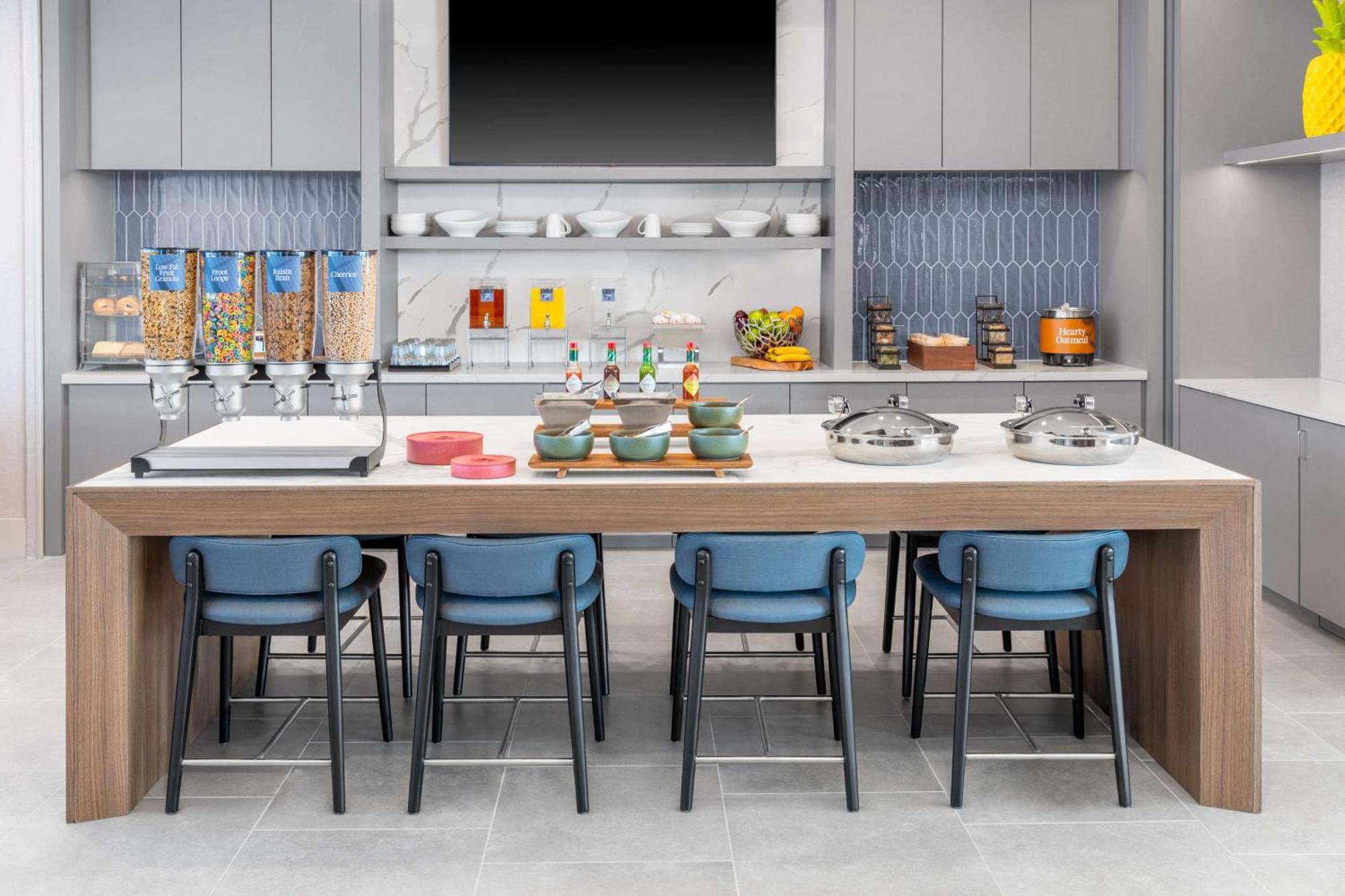 Homewood Suites By Hilton Holland Exteriör bild